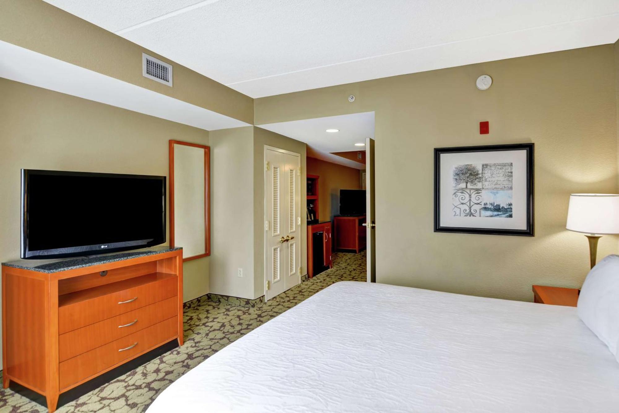 Hilton Garden Inn Hattiesburg Exterior photo